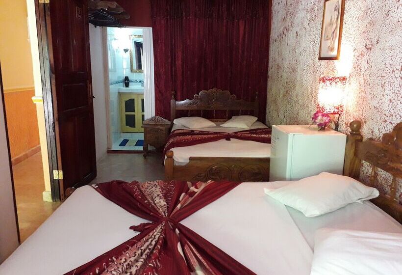 Pensió Hostal La Salvadera