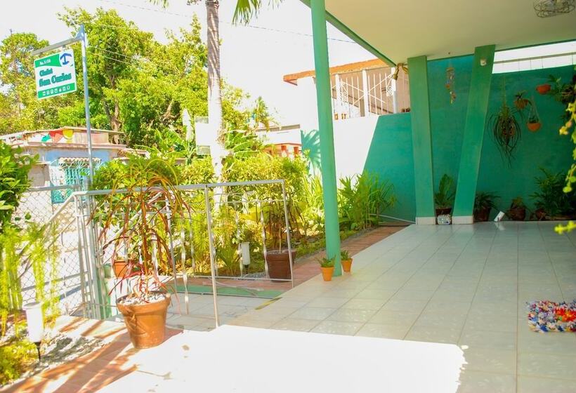 پانسیون Chalet San Carlos