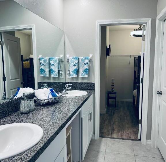 بنسيون The Beach House At Sun City