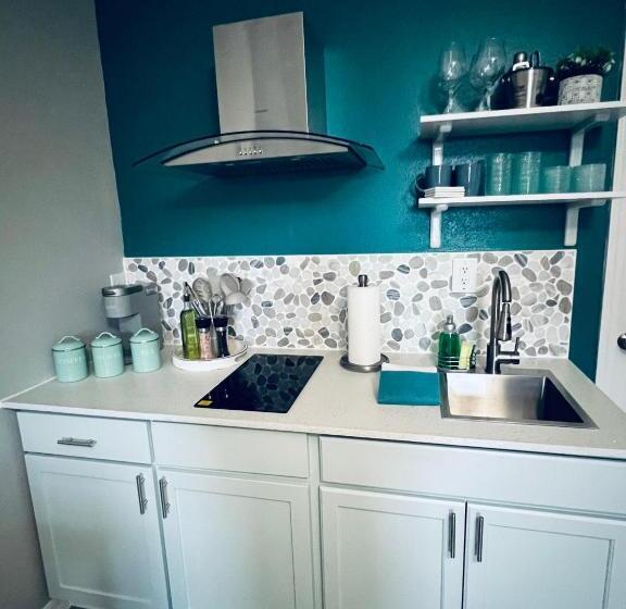 بنسيون The Beach House At Sun City