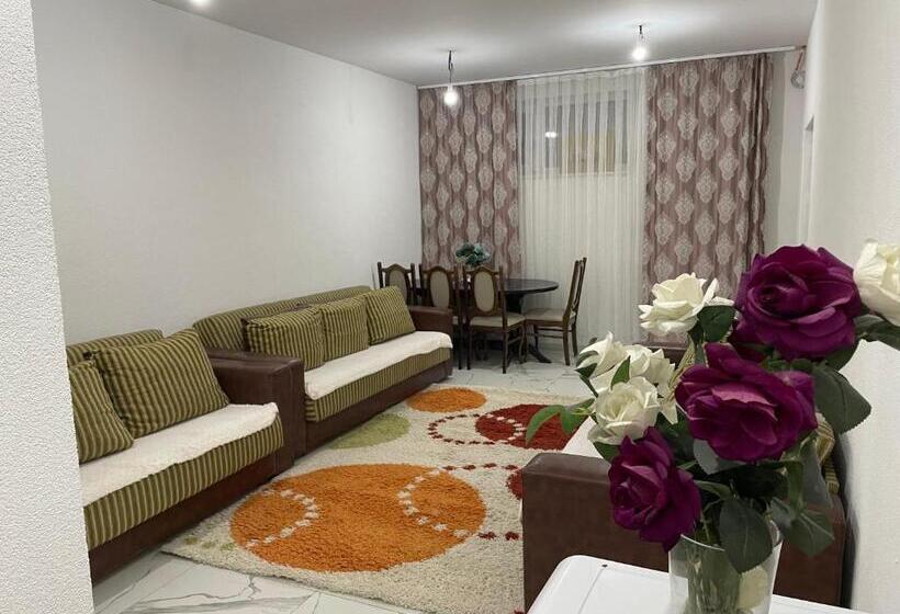 پانسیون Unik Home Family