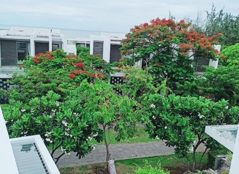 استراحتگاه Oceanami Villa