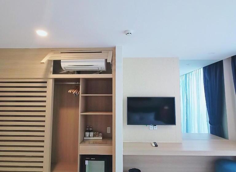 استراحتگاه Oceanami Villa