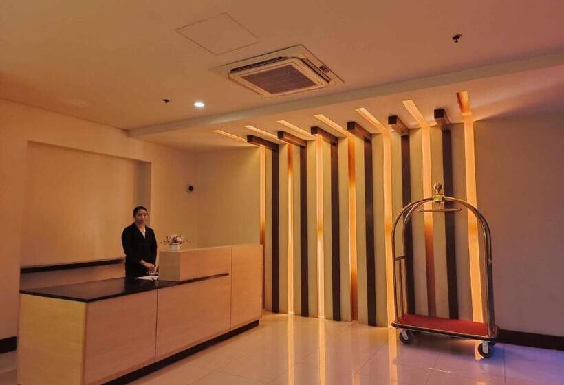 Affordable Condotel Apartment Near Naia Airport