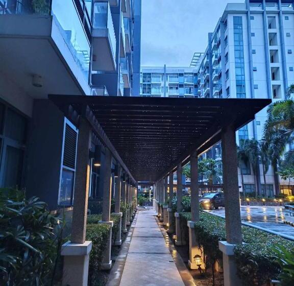 Affordable Condotel Apartment Near Naia Airport