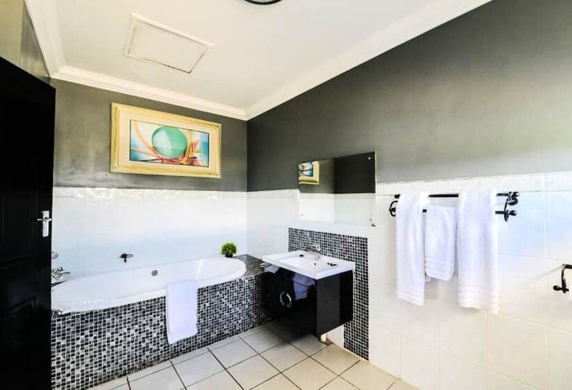 Anew Hotel & Convention Centre Or Tambo Johannesburg