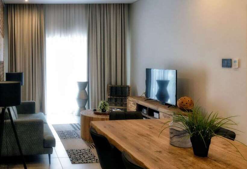 Anew Hotel & Convention Centre Or Tambo Johannesburg