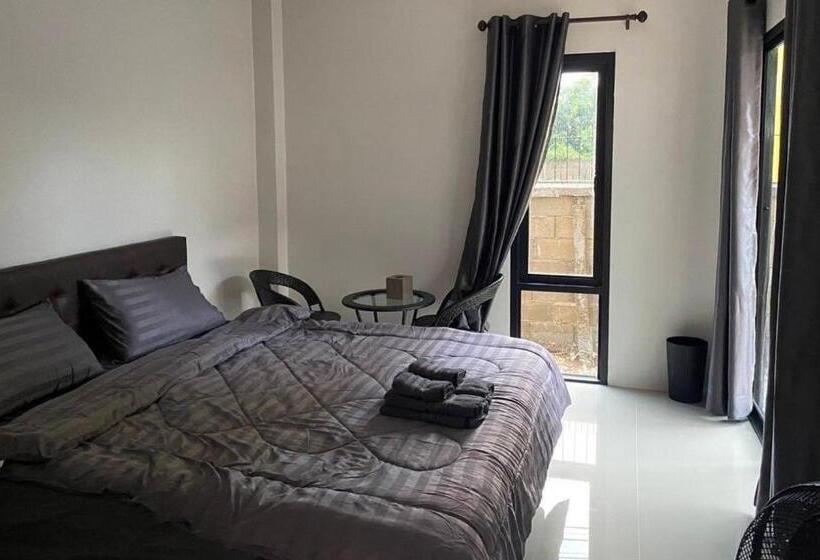 Arawan Resort เอราวัณ รีสอร์ท