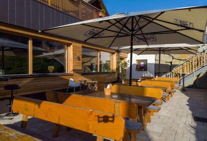 צימר Bar Restaurant Pizzeria Antermont