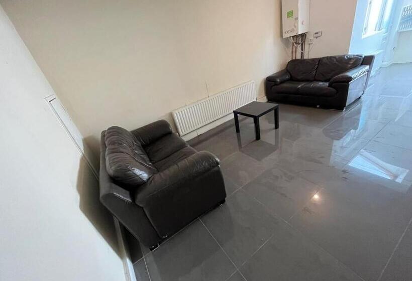 مبيت وإفطار Cama Doble Con Baño Privado D24