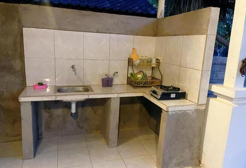 צימר Dea Putra Dive Homestay