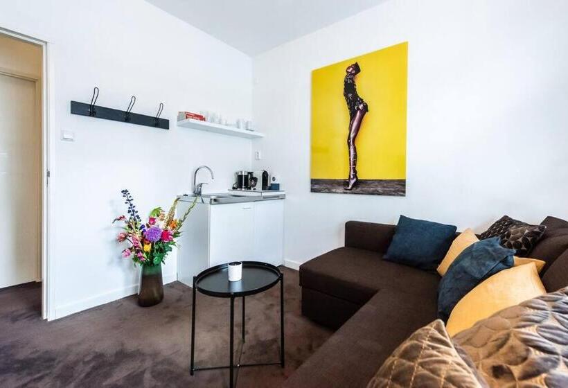 مبيت وإفطار Luxurious Boutique Suite In City Center