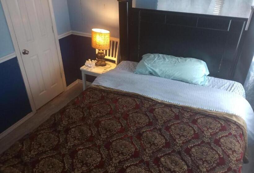 Bed and Breakfast Quick Stay Palace, Peace, Pool And Quiet