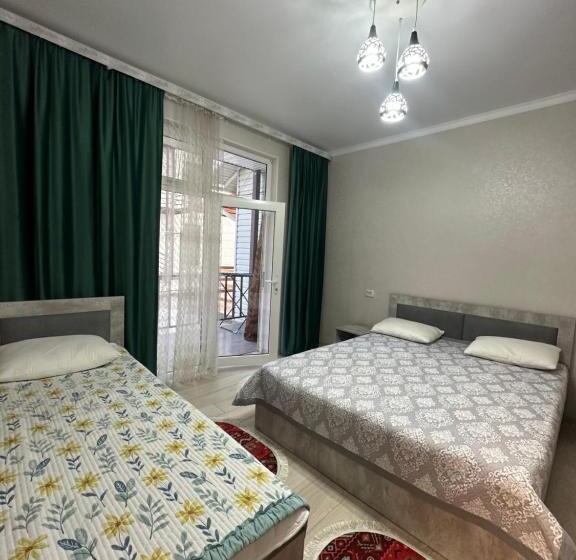 تختخواب و صبحانه коттедж Rayan House