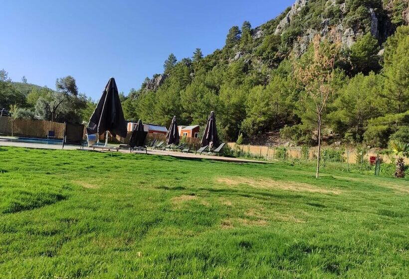 ベッドアンドブレックファースト Reset Resort Göcek