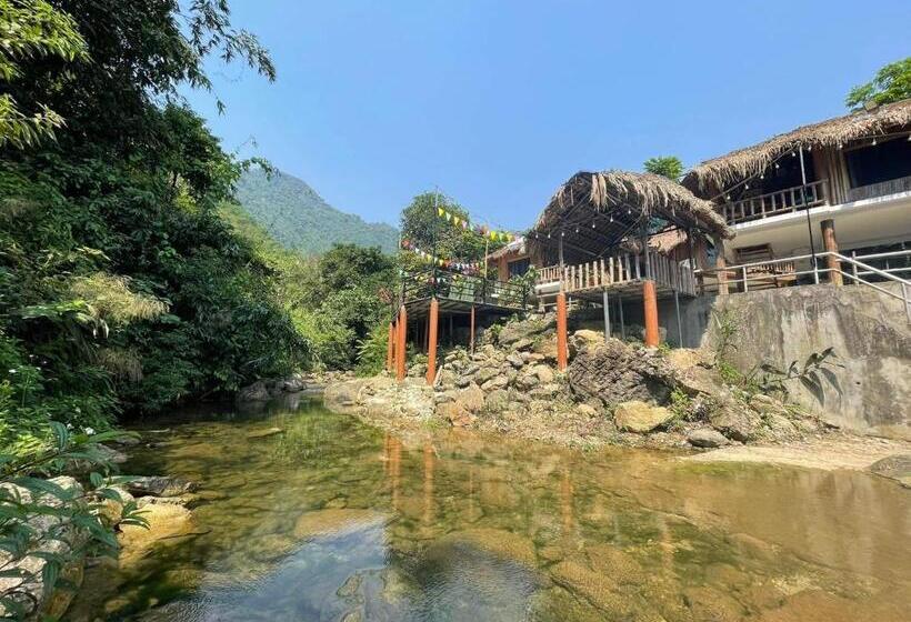 تختخواب و صبحانه Sánh Thuấn Homestay