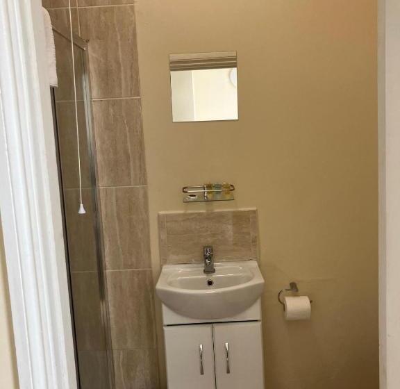 Bed and Breakfast Specious Studio Flats