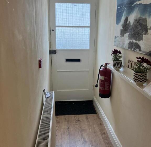 Bed and Breakfast Specious Studio Flats