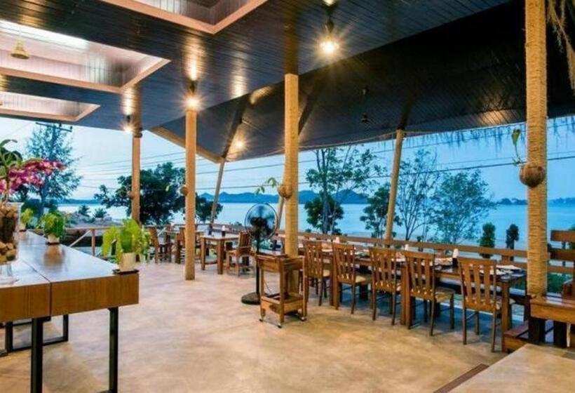 Blue Koh Yao Yai Resort And Villa