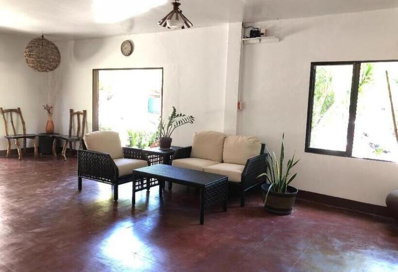 Cherinicole Beach Resort