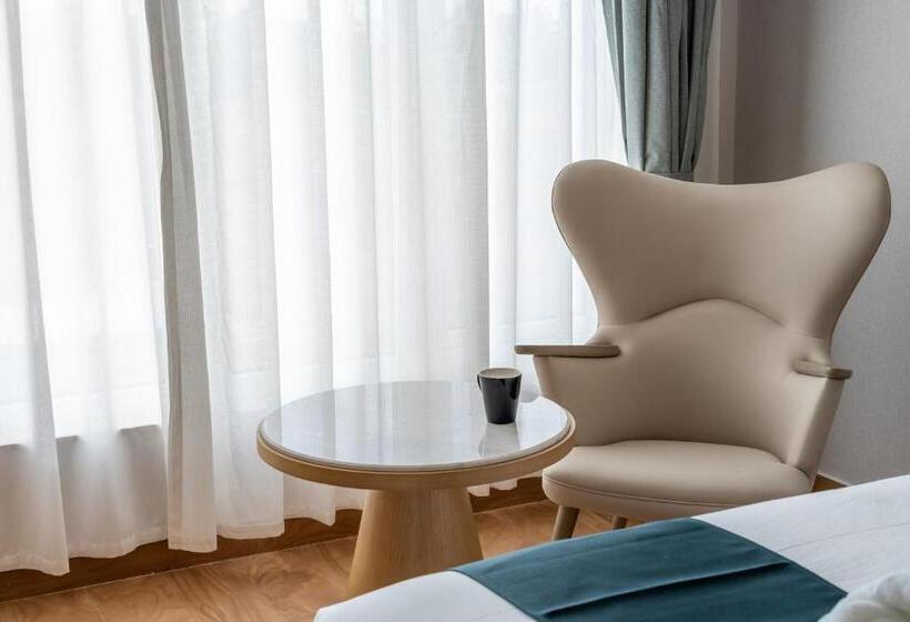 Copper Leaf Hotels, Tirunelveli