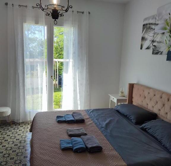 D Aiano Guest House B&b