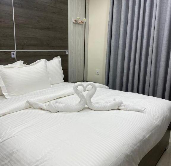 Golden Light Aqaba Hotel فندق جولدن لايت العقبة