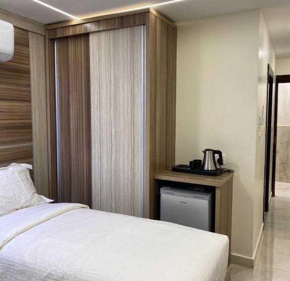 Golden Light Aqaba Hotel فندق جولدن لايت العقبة