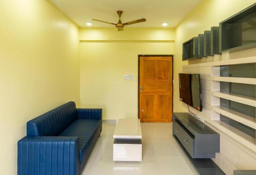 Treebo Green Village Resort   Goa