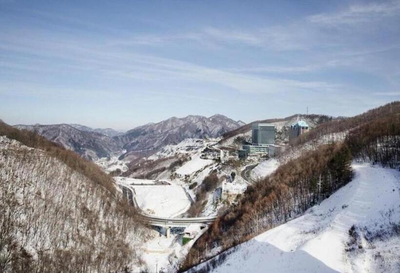 High Castle Resort Jeongsun