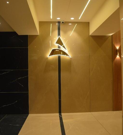 فندق Aarush Residency