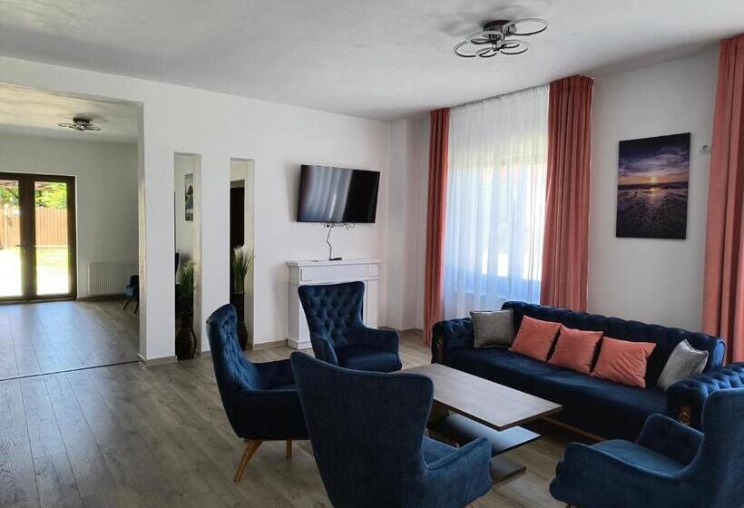 בית מלון כפרי Pensiunea Anna