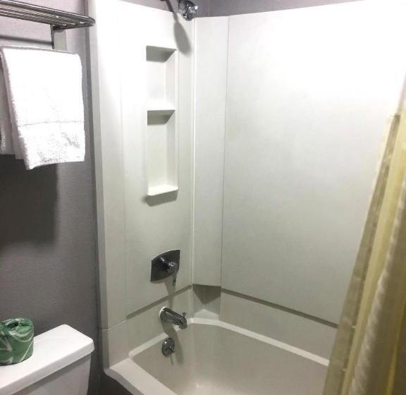 호텔 Americas Best Value Inn Brinkley