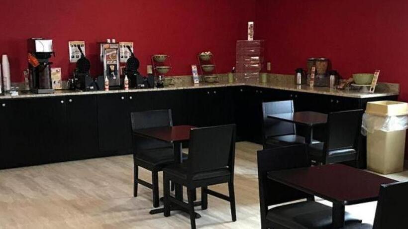 호텔 Americas Best Value Inn Brinkley