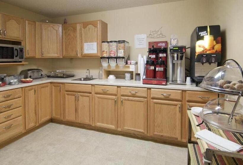 Отель Americas Best Value Inn Zumbrota