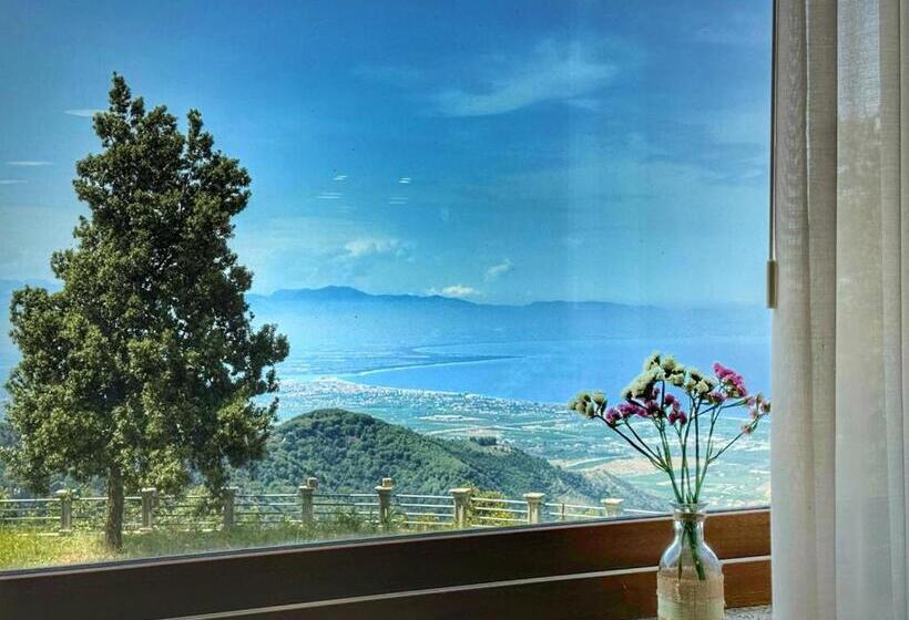 Отель Bisanzio Resort