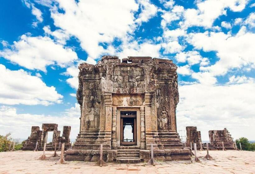 هتل Elegant Escape Residence