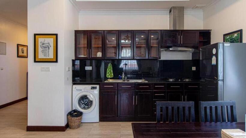 هتل Elegant Escape Residence