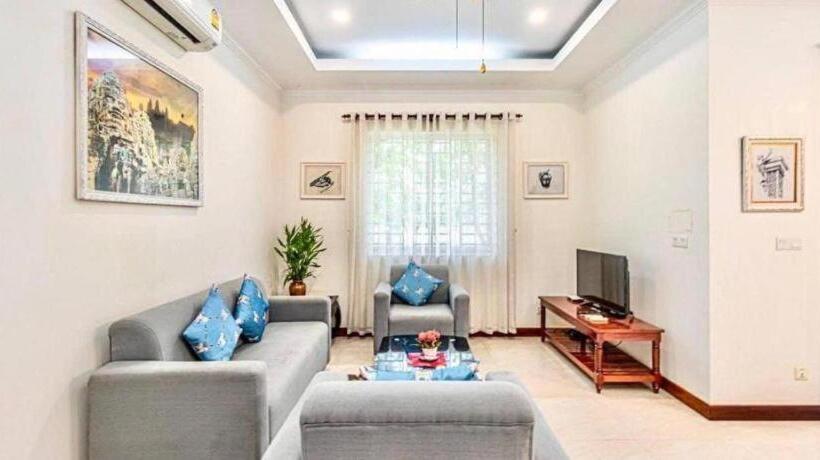 هتل Elegant Escape Residence