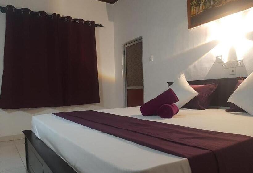 فندق Fionn S Coconut Beach House