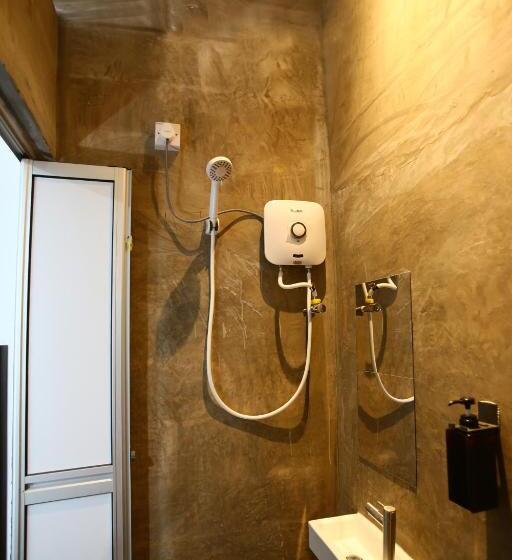 בית מלון כפרי Hangoutspacez Queensbay At Bayan Lepas Penang