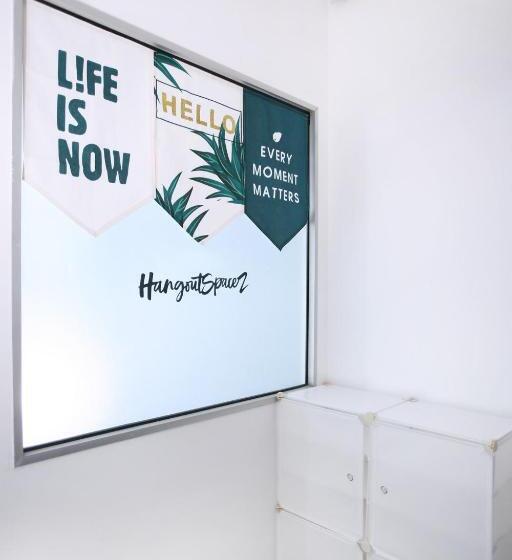 בית מלון כפרי Hangoutspacez Queensbay At Bayan Lepas Penang