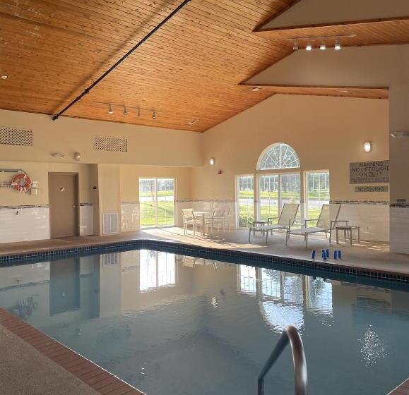 فندق Harmony Inn & Suites