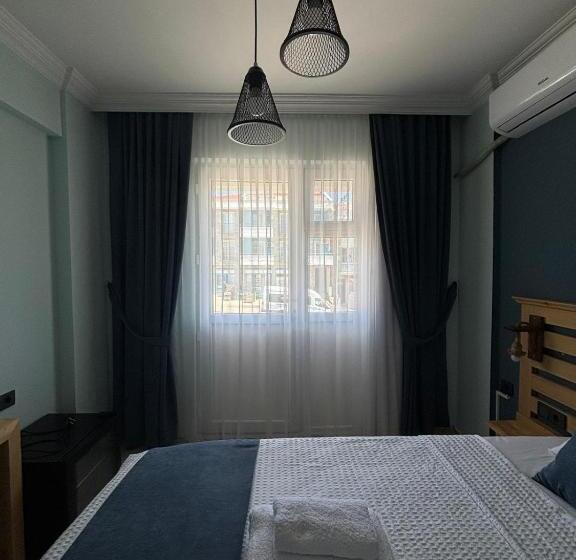 酒店 Helios Pansiyon