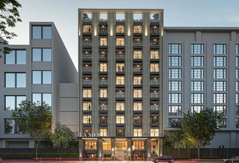 هتل La Siesta Premium Saigon Central