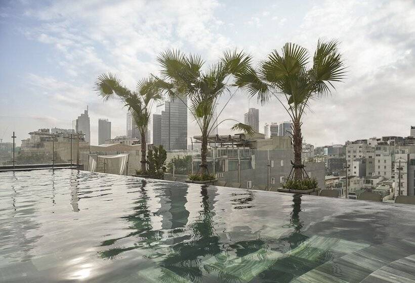 هتل La Siesta Premium Saigon Central