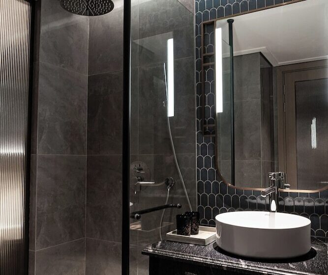 هتل La Siesta Premium Saigon Central