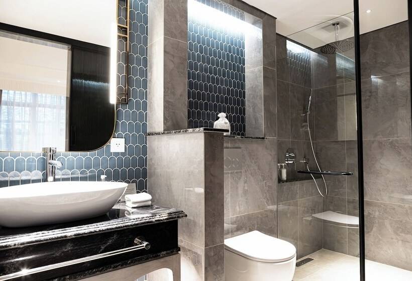 هتل La Siesta Premium Saigon Central