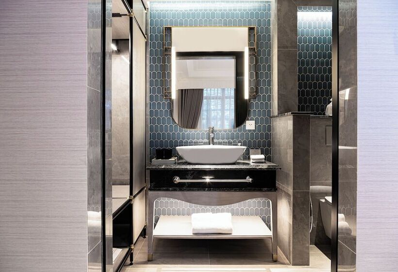 هتل La Siesta Premium Saigon Central