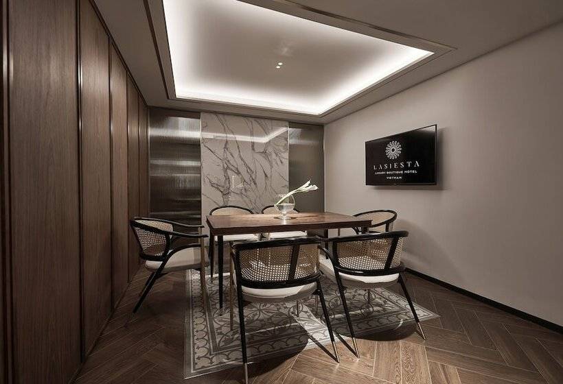 هتل La Siesta Premium Saigon Central